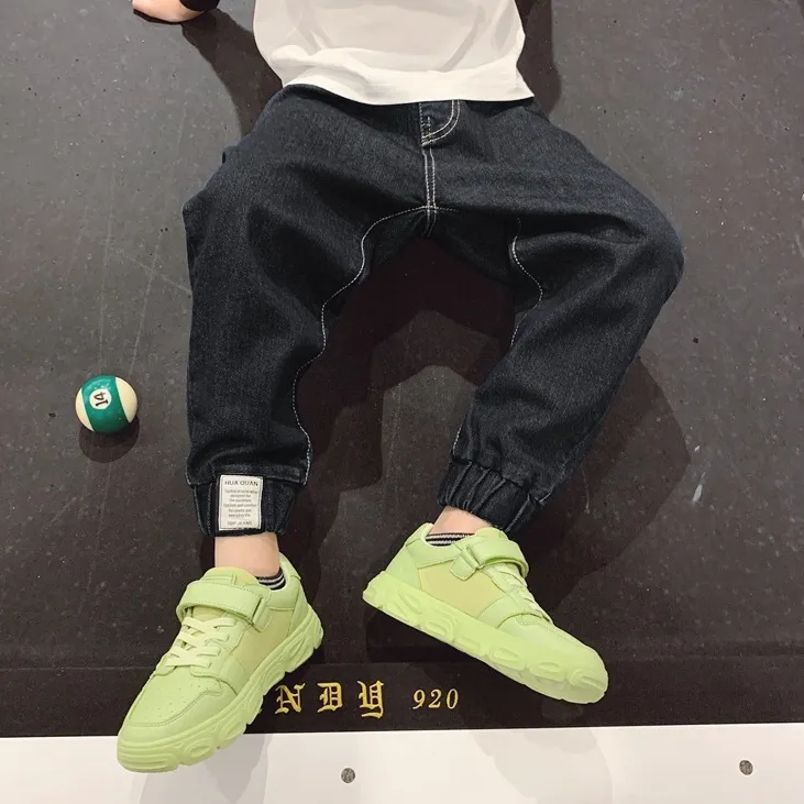 【100-160cm】一番人気 シンプル 合わせやすい 無地 デニム パンツ
