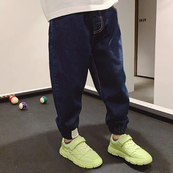 【100-160cm】一番人気 シンプル 合わせやすい 無地 デニム パンツ