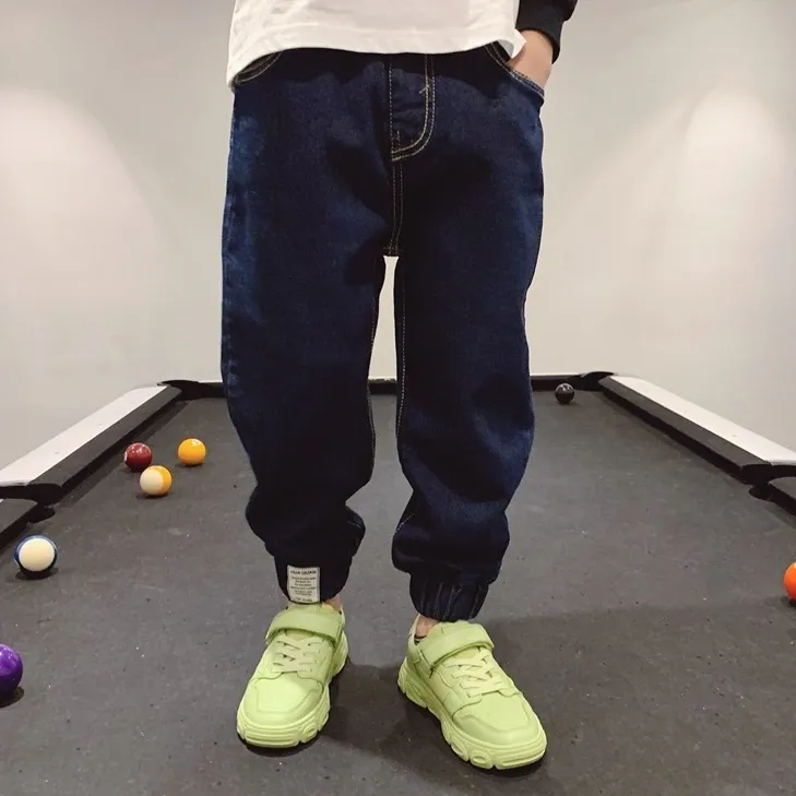 【100-160cm】一番人気 シンプル 合わせやすい 無地 デニム パンツ