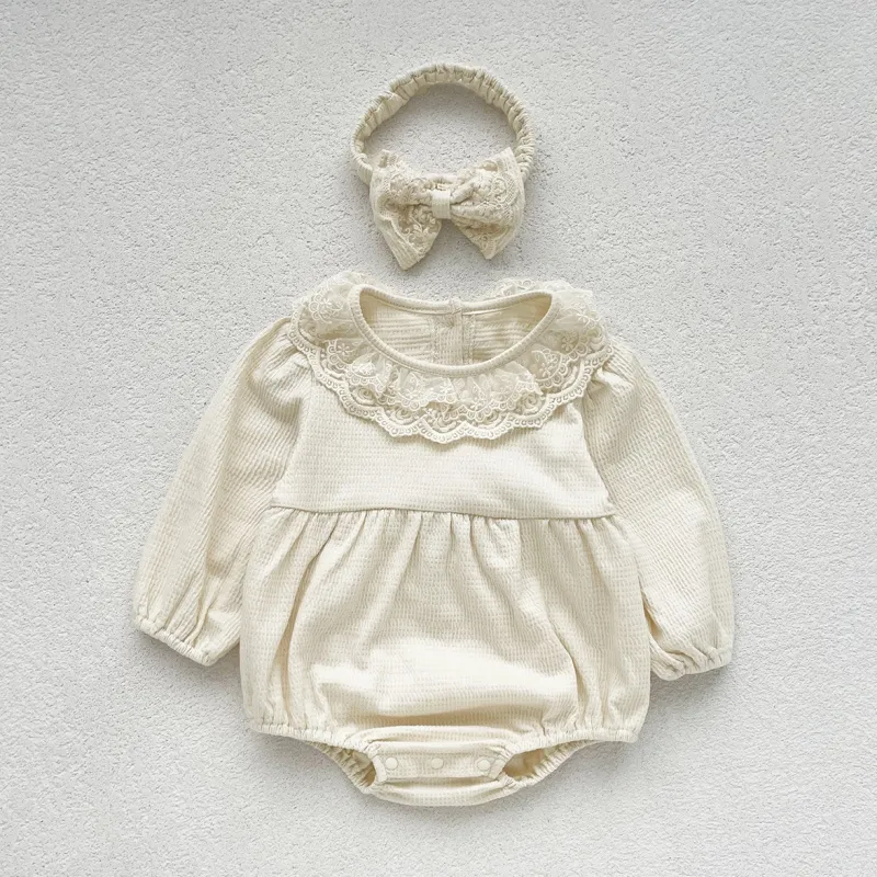 【66-90cm】２色スウィート無地レース長袖女の子ベビーロンパース