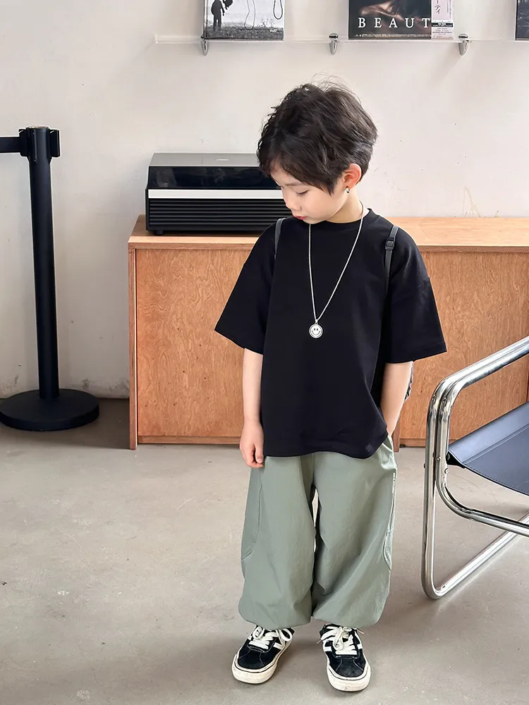 【100-160cm】三色選べる カジュアル 履きやすい シンプル 気質満点 カッコイイ 無地 男の子 パンツ