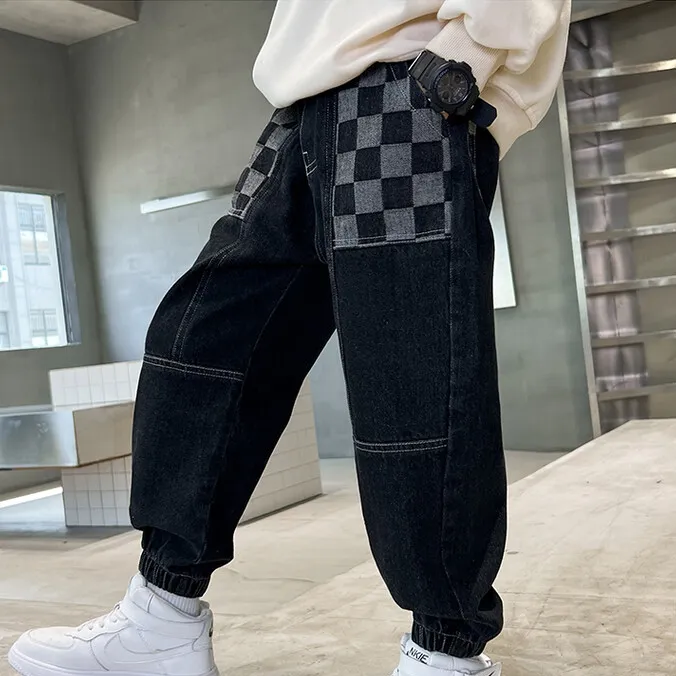 【110-170cm】話題沸騰中 着心地良い 新品 2色選べる デニム 無地 男の子 ゆったり オーバーサイズ パンツ
