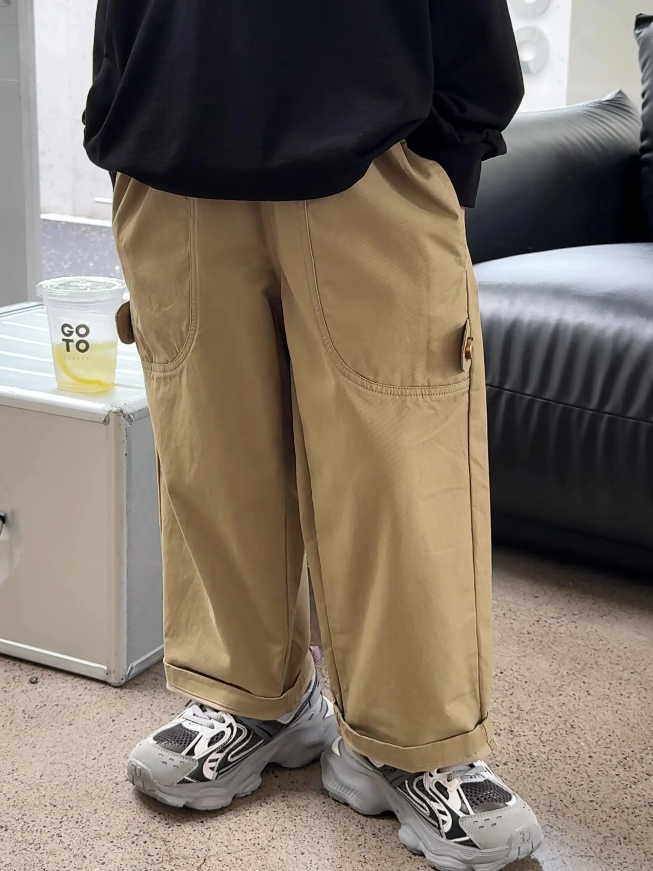 【90-150cm】超人気商品 高級感 カジュアル 2色選べる 無地 ゆったり オーバーサイズ 男の子 パンツ