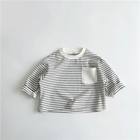 【80-130cm】抜群なデザイン!!! 鮮度高めのストライプ! ボーダー柄 ポケット付き 春秋 長袖Tシャツ
