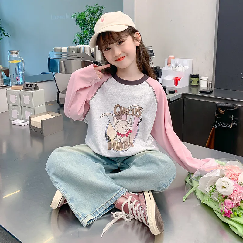 【110-160cm】人気上昇中 着心地良い 合わせやすい カートゥーン 定番 長袖 Tシャツ