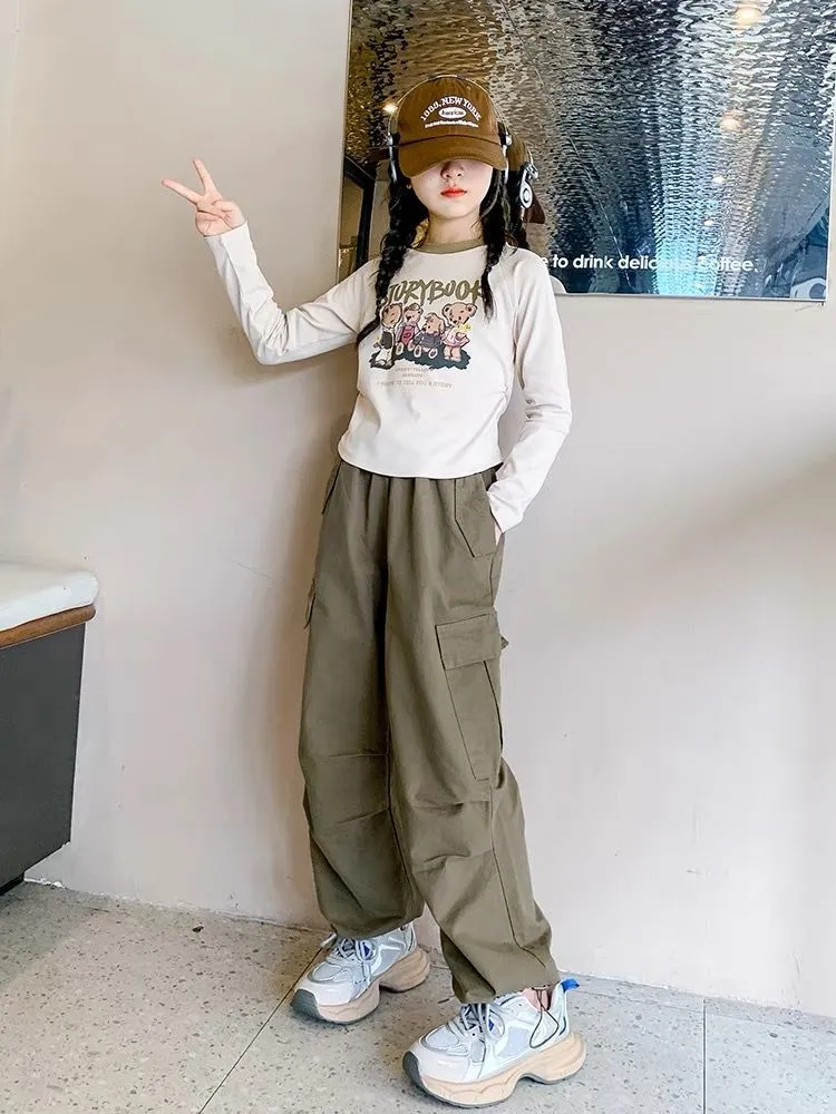 【110-160cm】大人気 合わせやすい カートゥーン 女の子 可愛い きれいめ 長袖 Tシャツ
