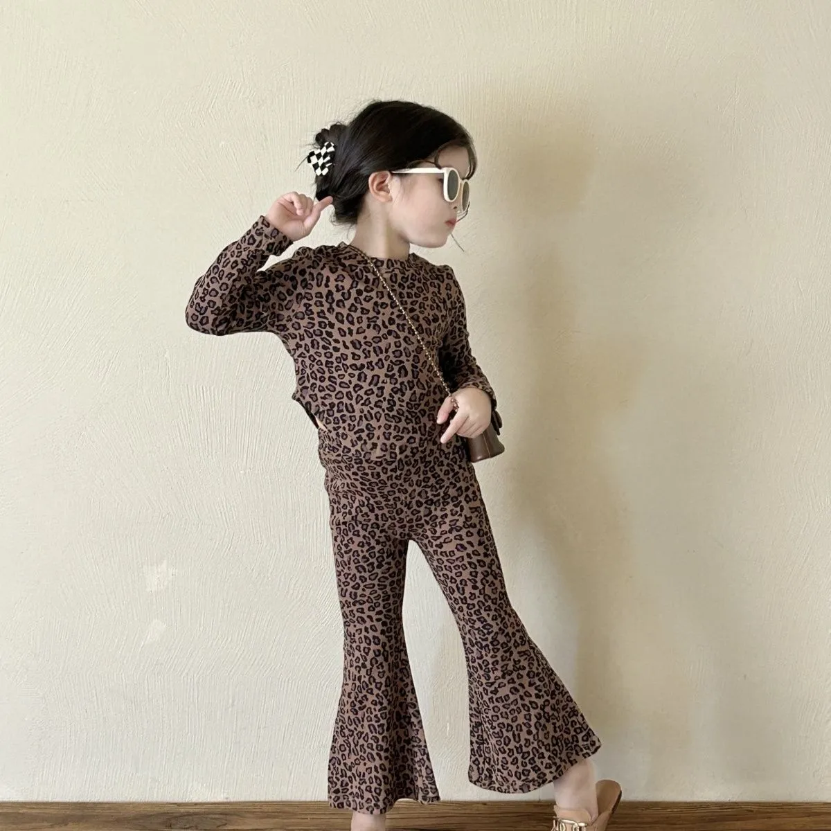 【90-140cm】二点セット 単品注文可 超人気商品 絶対欲しい 女の子 ヒョウ柄 トップス+パンツ セットアップ