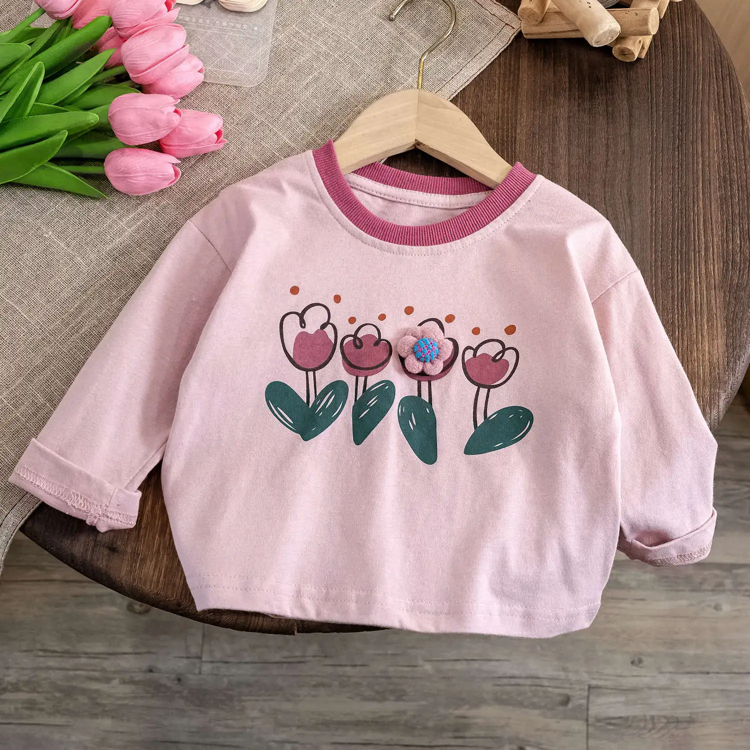 【80-130cm】可愛い花 立体感 長袖 トップス ゆったり 子供服 Tシャツ