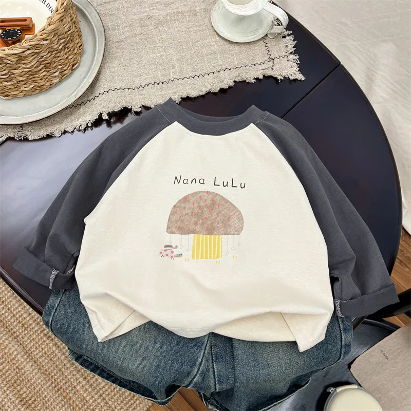 【80-130cm】絶対後悔しない!!特別なデザイン カートゥーンプリント 定番 男の子 長袖 ラウンドネックTシャツ