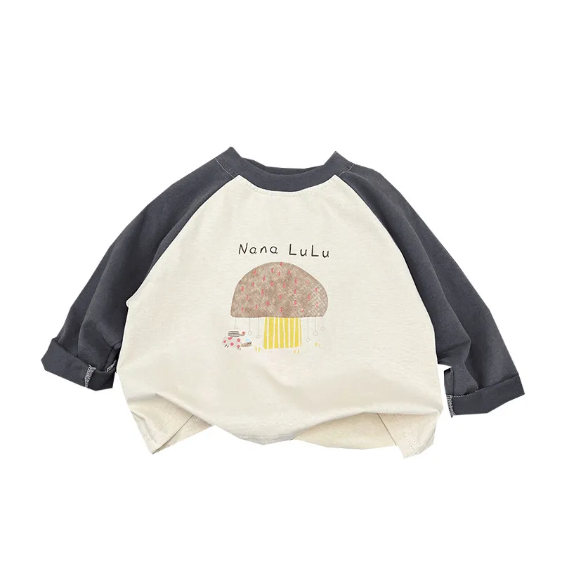 【80-130cm】絶対後悔しない!!特別なデザイン カートゥーンプリント 定番 男の子 長袖 ラウンドネックTシャツ