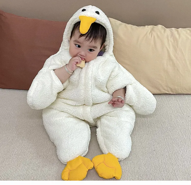 【S-L】ふわふわもこもこ ベビーロンパース 着ぐるみ 冬用 赤ちゃん カバーオール ダック ベビーウエア