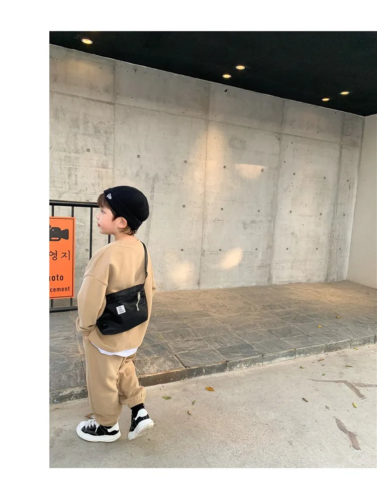 【90-150cm】4カラー 着回しコーデ 秋服トレーナー 運動着 通学 男の子セットアップ
