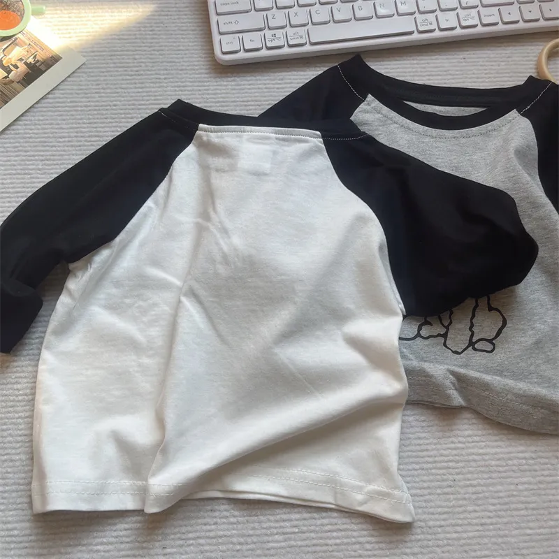 【73-130cm】超人気商品 絶対欲しい シンプル ファッション 女の子 男の子 長袖 Tシャツ