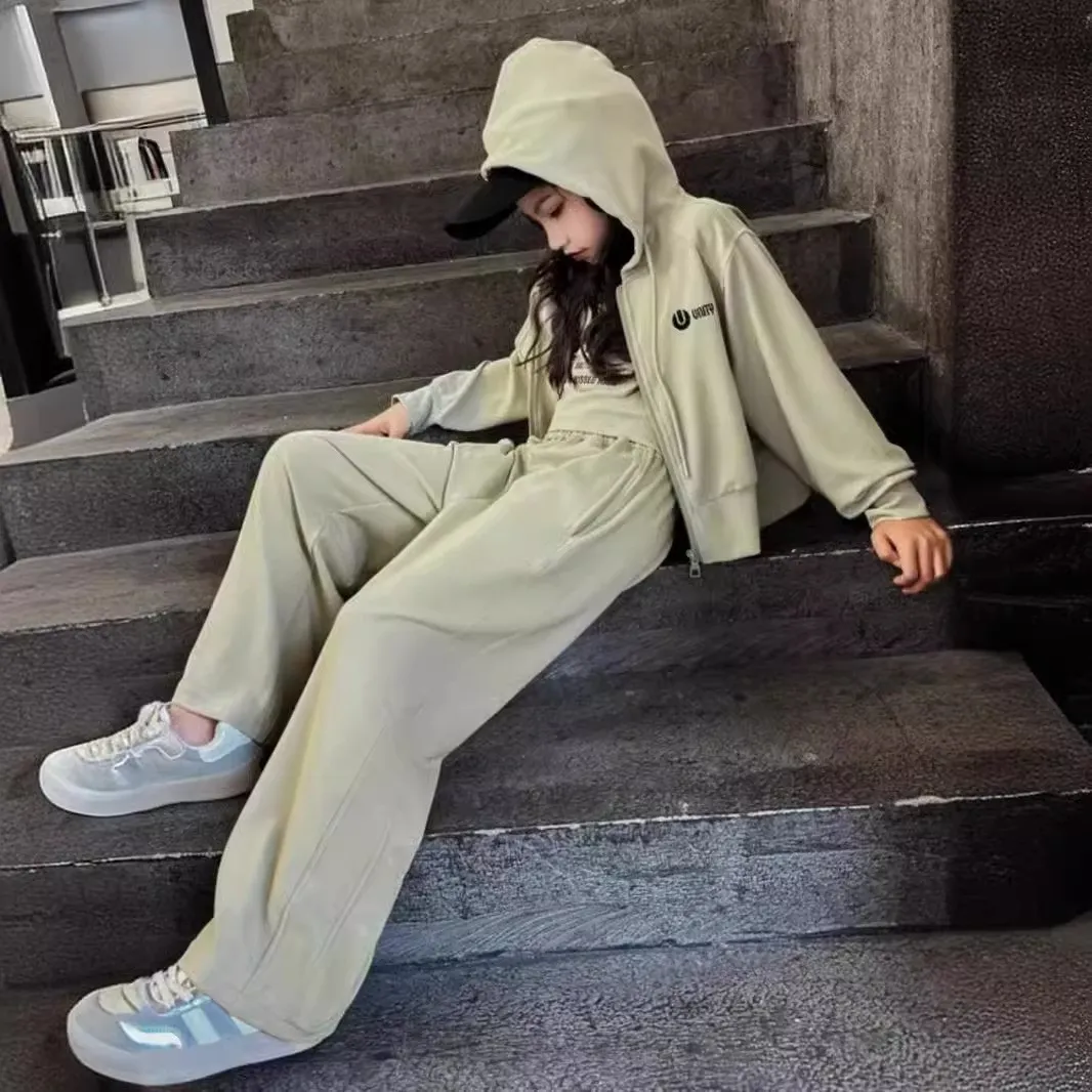 【120-170cm】二点セット 超人気 カジュアル スポーツ 定番 アウター＋パンツ セットアップ