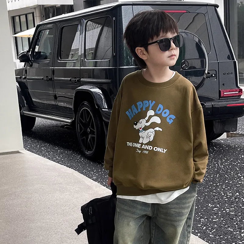 【90-160cm】着回し力抜群！カートゥーン カジュアル  合わせやすい 四色選べる  男の子 トレーナー