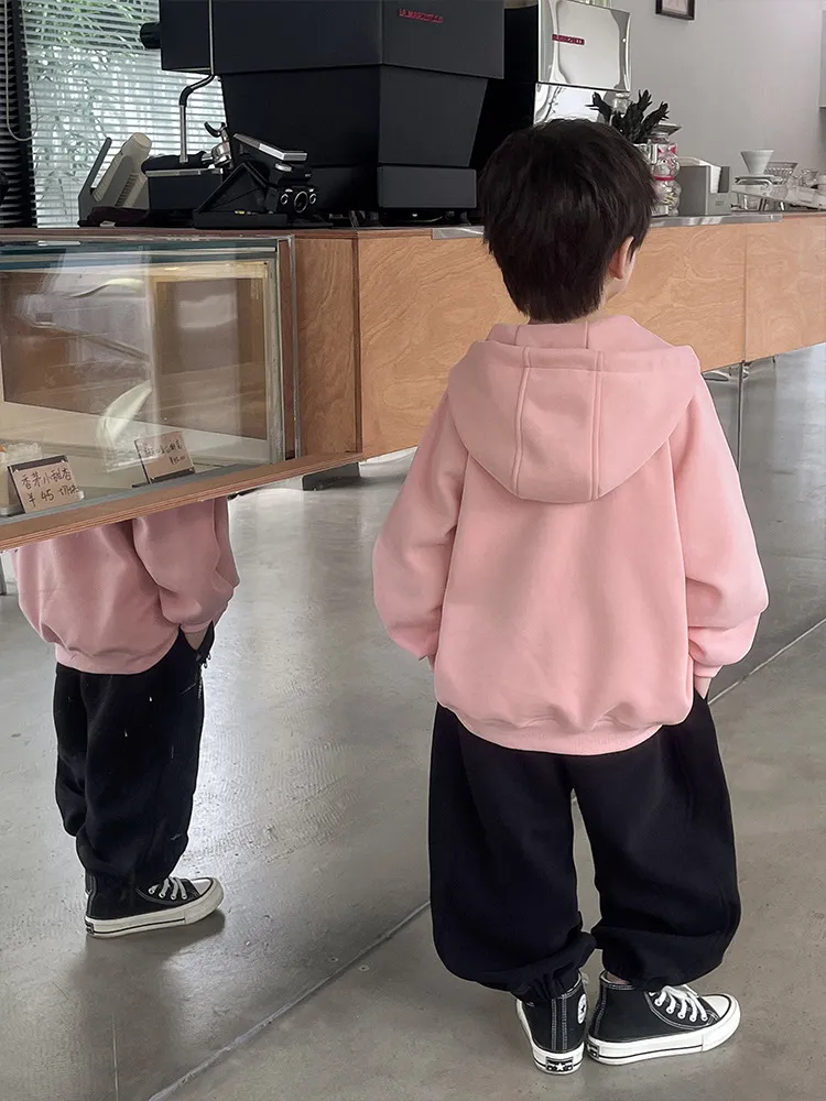 【90-150cm】人気上昇中! ファッション クール 合わせやすい 男の子 長袖 フード付き アウター