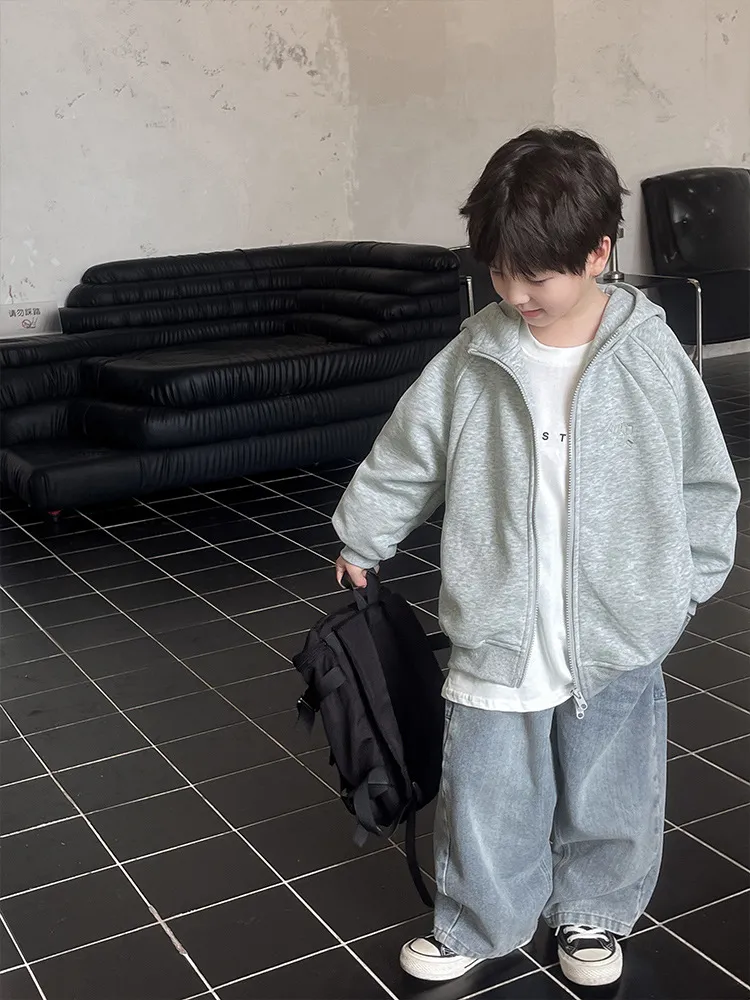 【90-150cm】人気上昇中! ファッション クール 合わせやすい 男の子 長袖 フード付き アウター