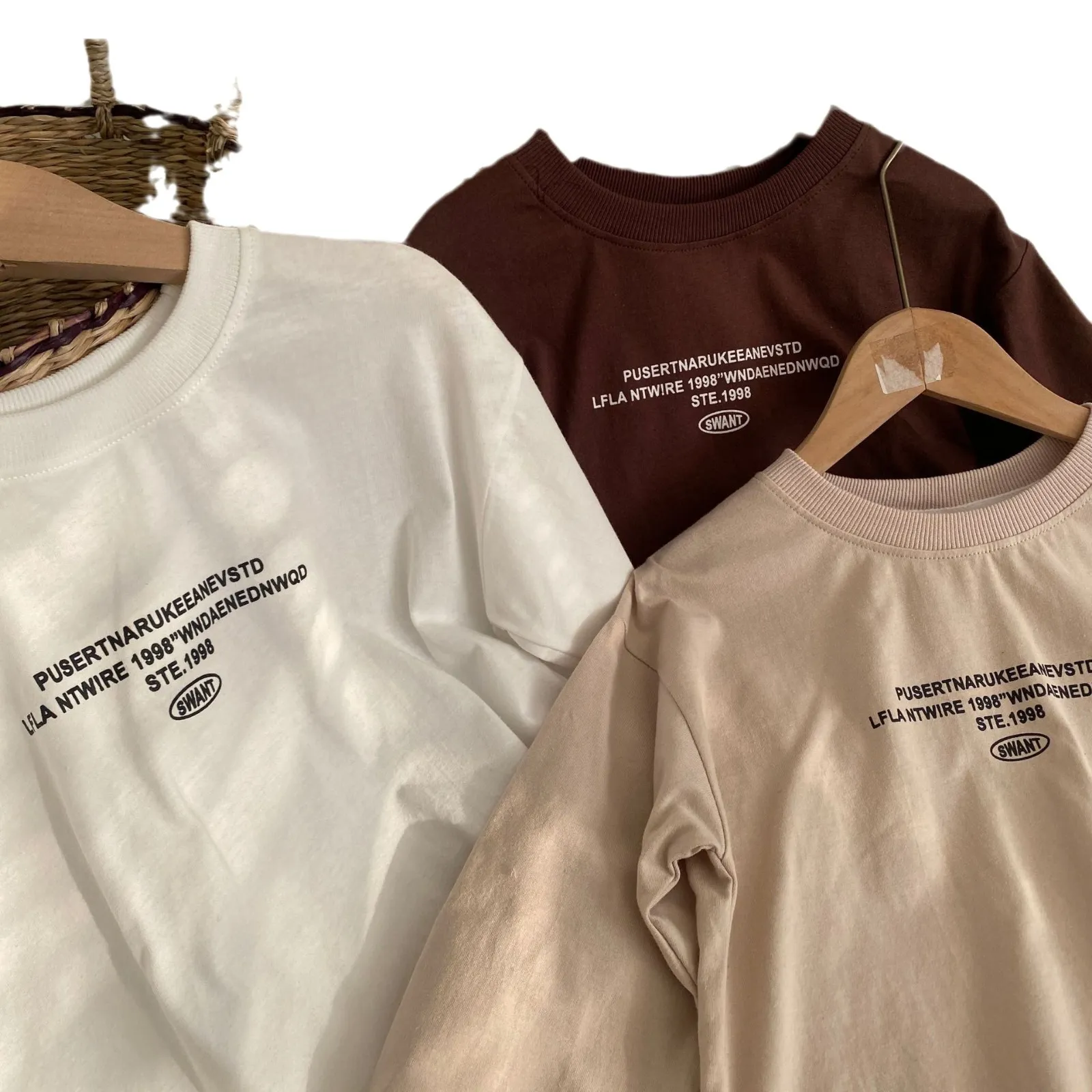 【90-130cm】着回し力抜群!プリント 男の子 女の子 トップス 長袖Tシャツ