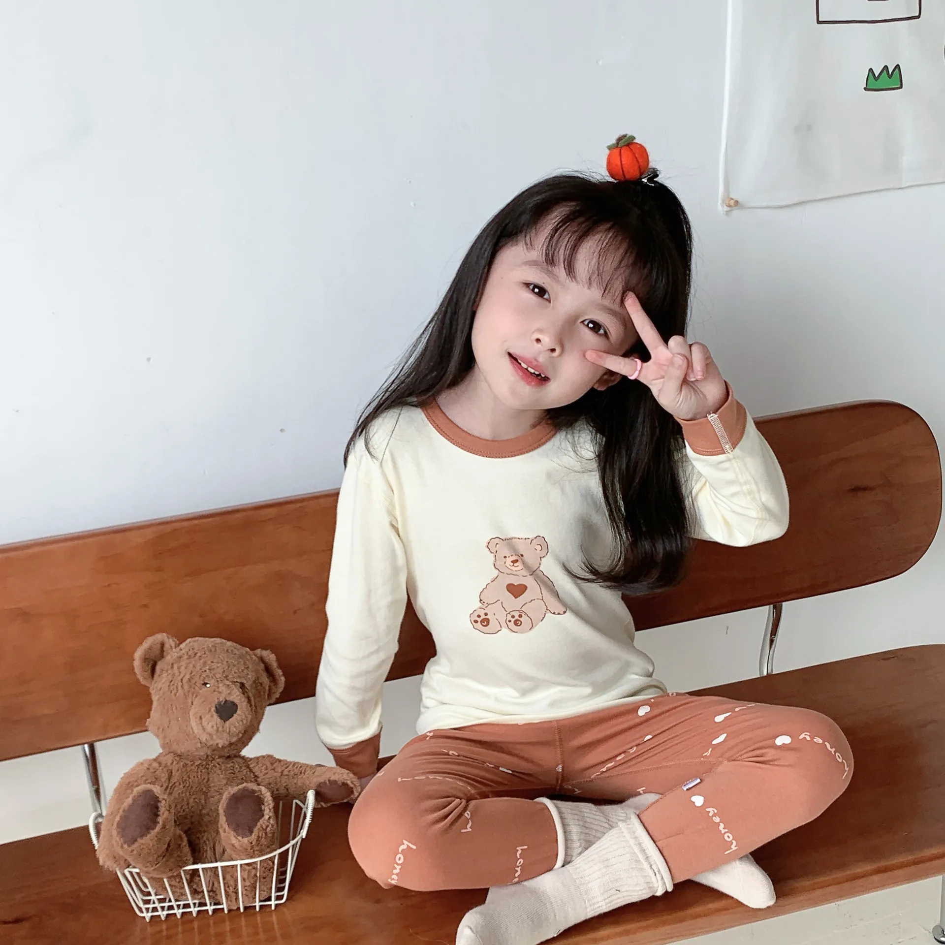 【80-160cm】人気商品 可愛い カートゥーン ５色選べる 男女限らず トップス＋ボトムス＝セットアップ