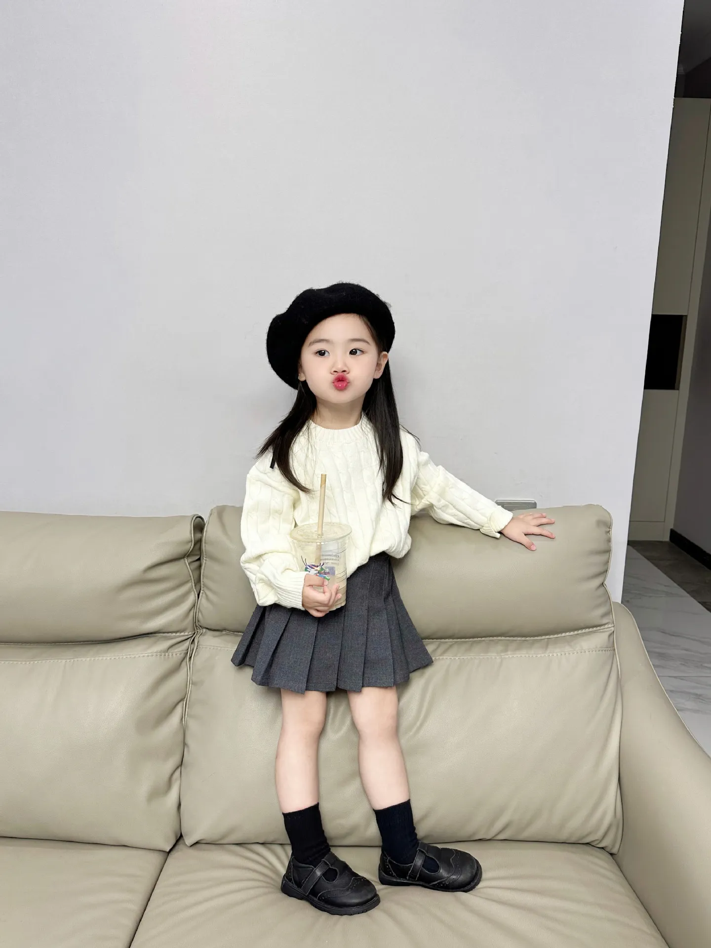 【90-140cm】絶対見逃さないで 定番 合わせやすい  ファッション 無地 プリーツ 女の子 スカート