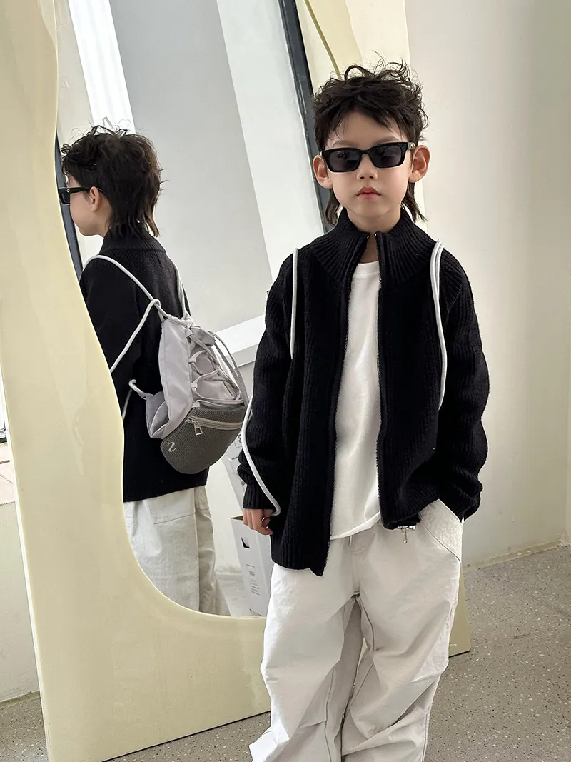 【90-140cm】シンプル カジュアル 合わせやすい 二色選べる 定番 男の子 カーディガン