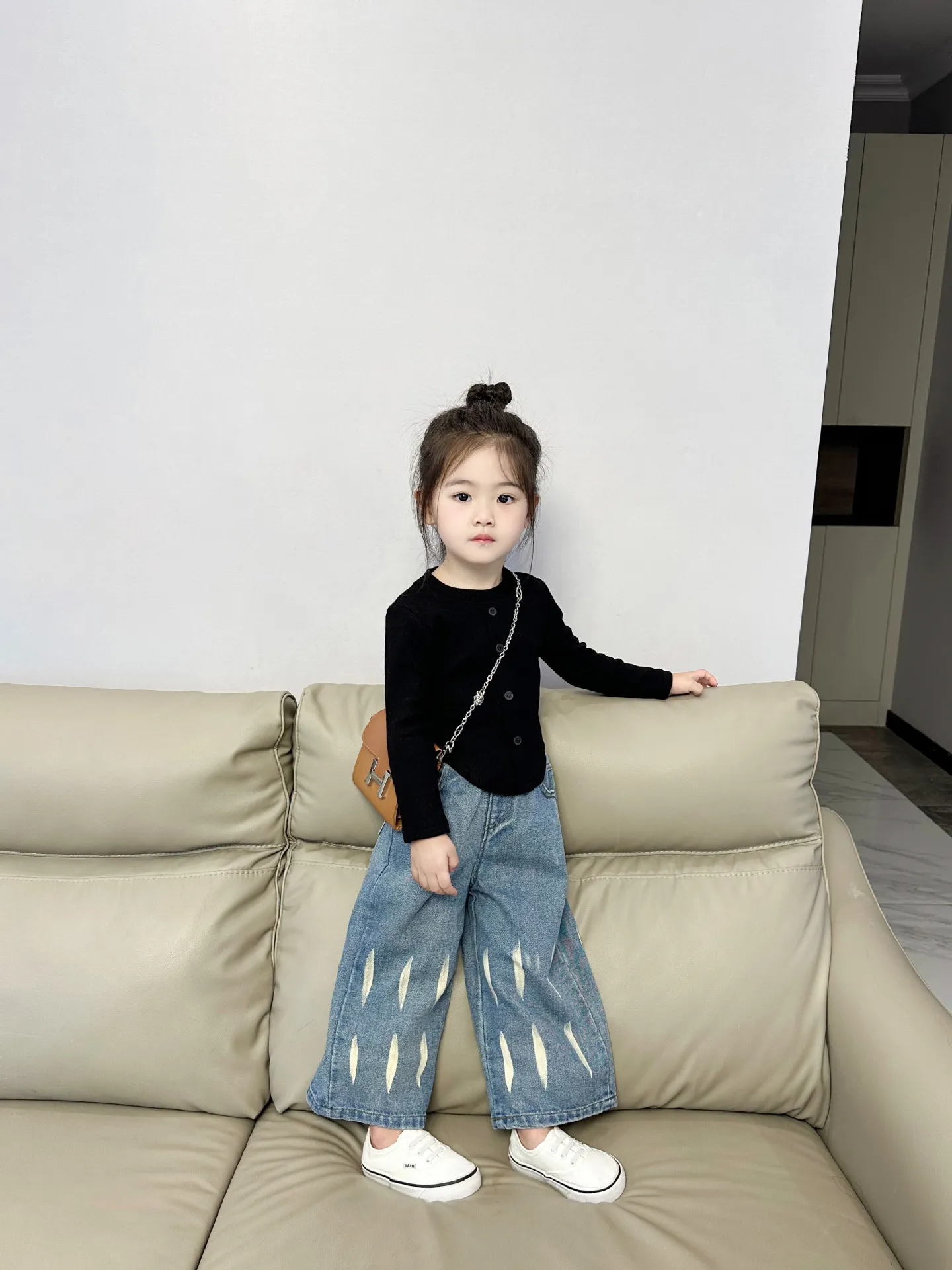 【90-150cm】二点セット おしゃれ ガーリッシュ ファッション 単品注文可 Ｔシャツ＋デニムパンツ セットアップ