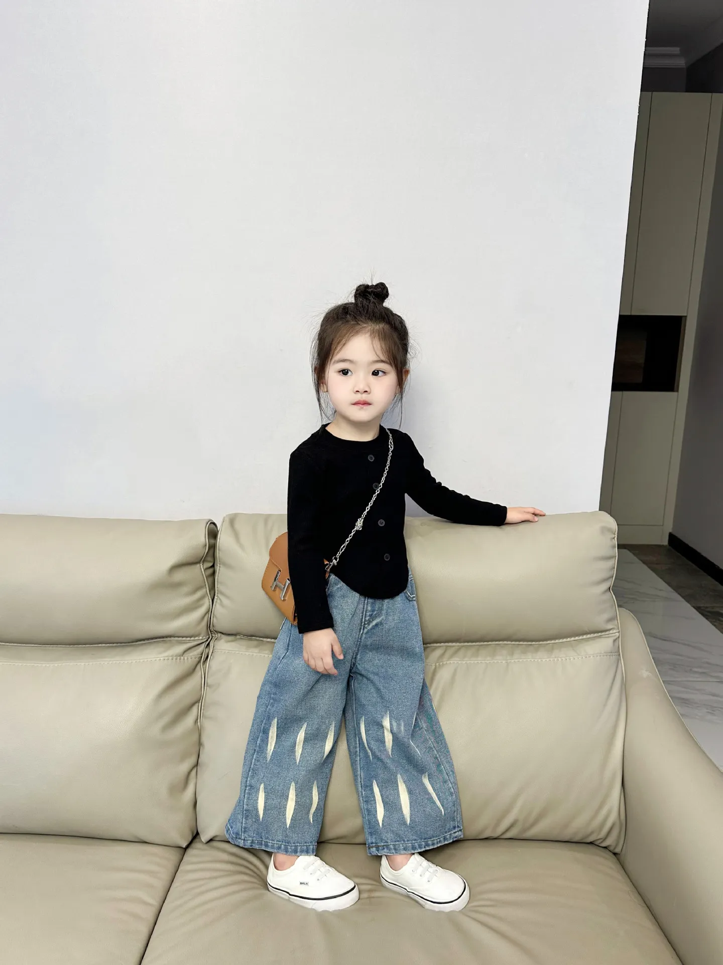 【90-150cm】二点セット おしゃれ ガーリッシュ ファッション 単品注文可 Ｔシャツ＋デニムパンツ セットアップ