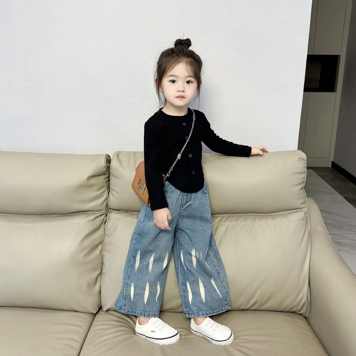 【90-150cm】二点セット おしゃれ ガーリッシュ ファッション 単品注文可 Ｔシャツ＋デニムパンツ セットアップ