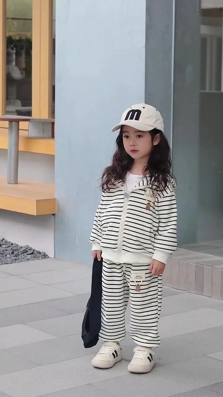 【80-150cm】ボーダー柄がおしゃれな 長袖パーカーセットアップ 長袖 子供服