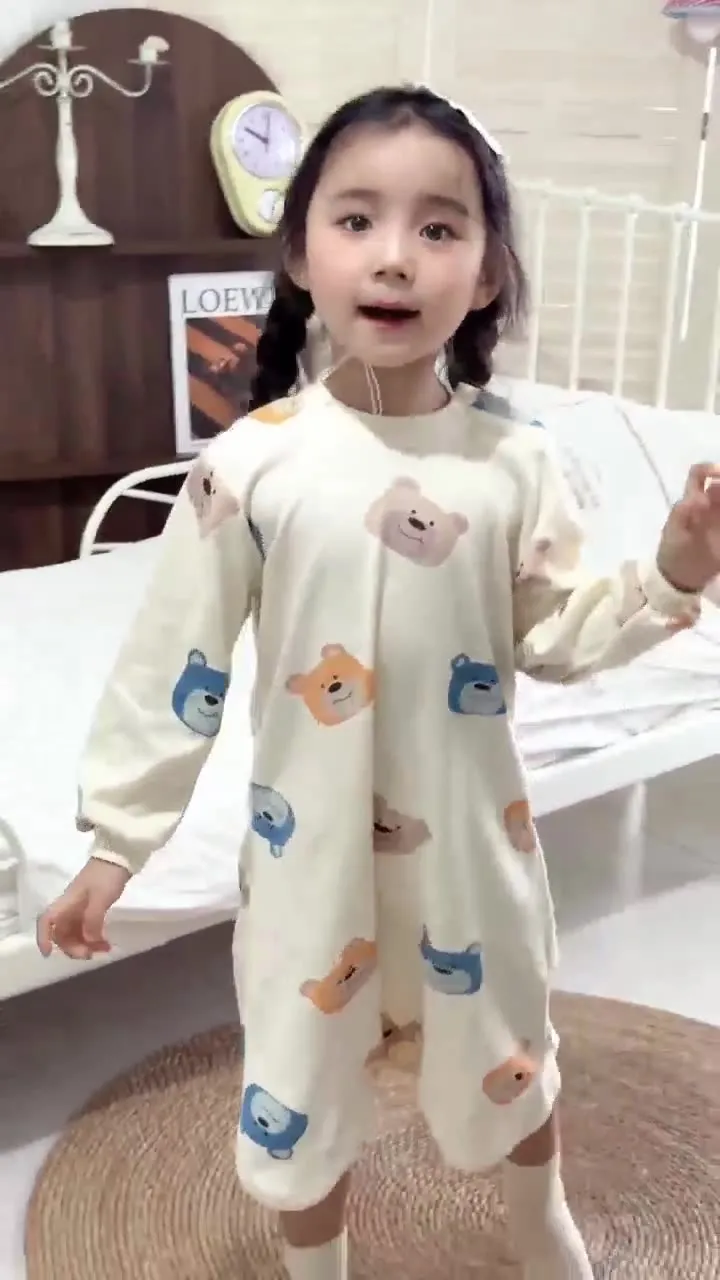 【80-130cm】大人気  可愛い スウィート カートゥーン  3色選べる  女の子 パジャマ