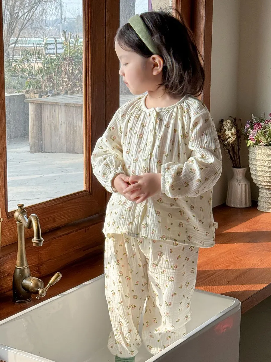 【90-130cm】 秋冬 暖かい 前開き 兄妹お揃い 長袖 子供 ルームウェア 可愛い セットアップ