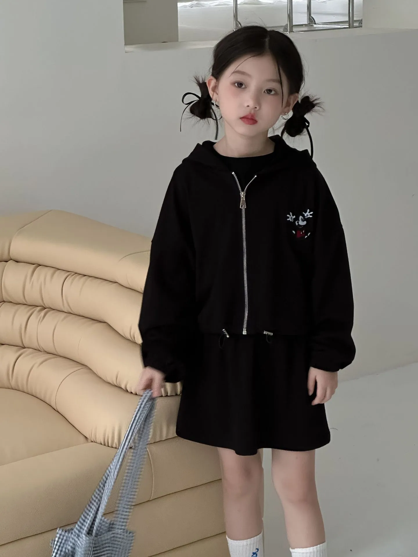 【90-150cm】二点セット ファッション  カジュアル ス トリート系  スポーツ  女の子 アウター＋スカートセットアップ