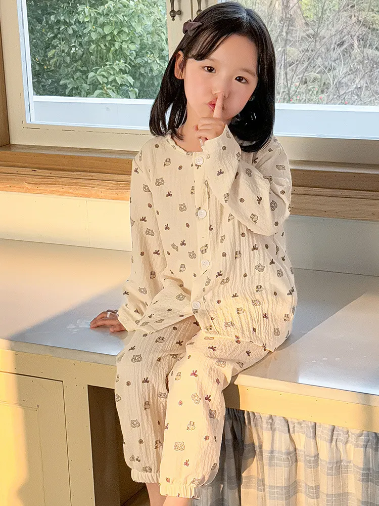 【90-140cm】人気上昇中 キュート カートゥーン 6色選べる 男女限らず パジャマ