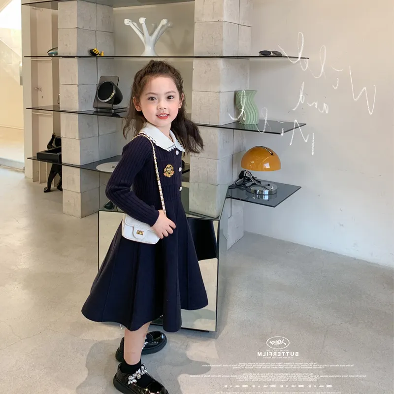 【90-140cm】特別なデザイン 存在感アップ 絶対後悔しない 今季注目 女の子 長袖 ワンピース