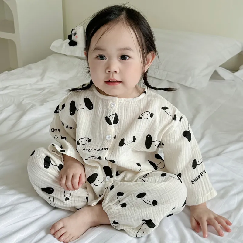 【80-120cm】人気商品 超可愛い 肌触りがソフト カートゥーン 男女限らず パジャマセット