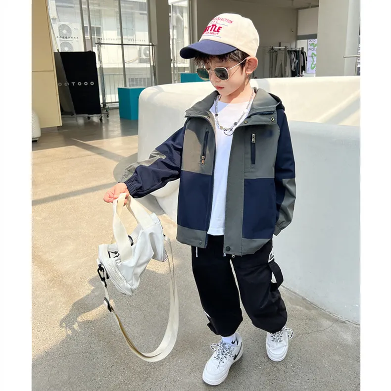 【120-170cm】カジュアル 合わせやすい 配色 トレンド 切り替え 日常 ゆったり フード付き アウター