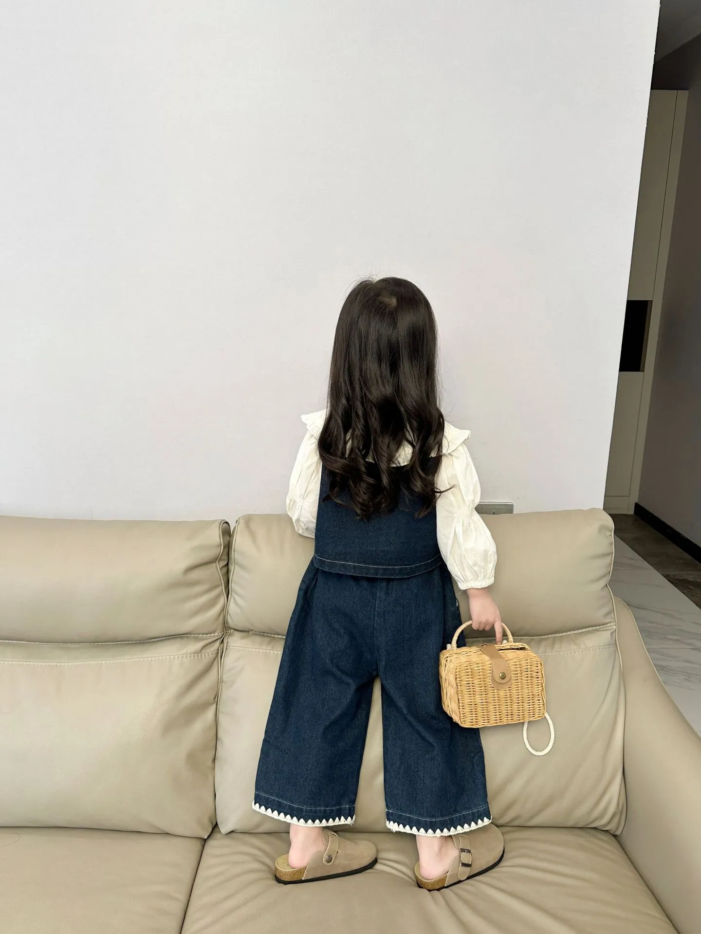 【90-140cm】おしゃれ 可愛い　セットアップ キッズ 3点セット長袖シャツ+デニム上下セット