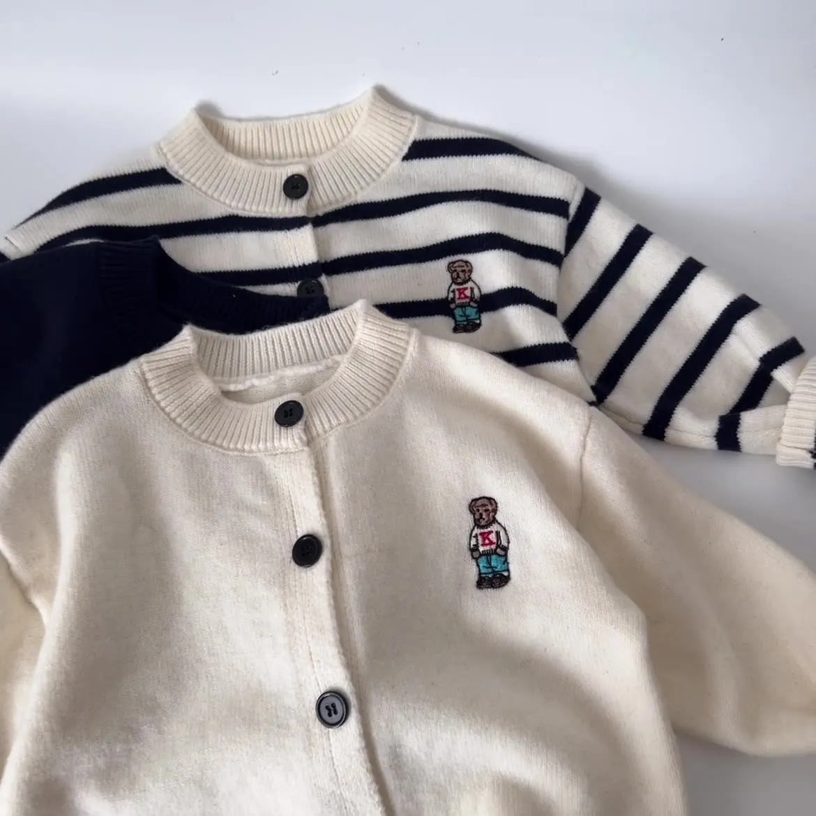 【90-140cm】合わせやすい キッズ ニット地 セーター カーディガン ニットトップス アウター 男の子 女の子 子供服