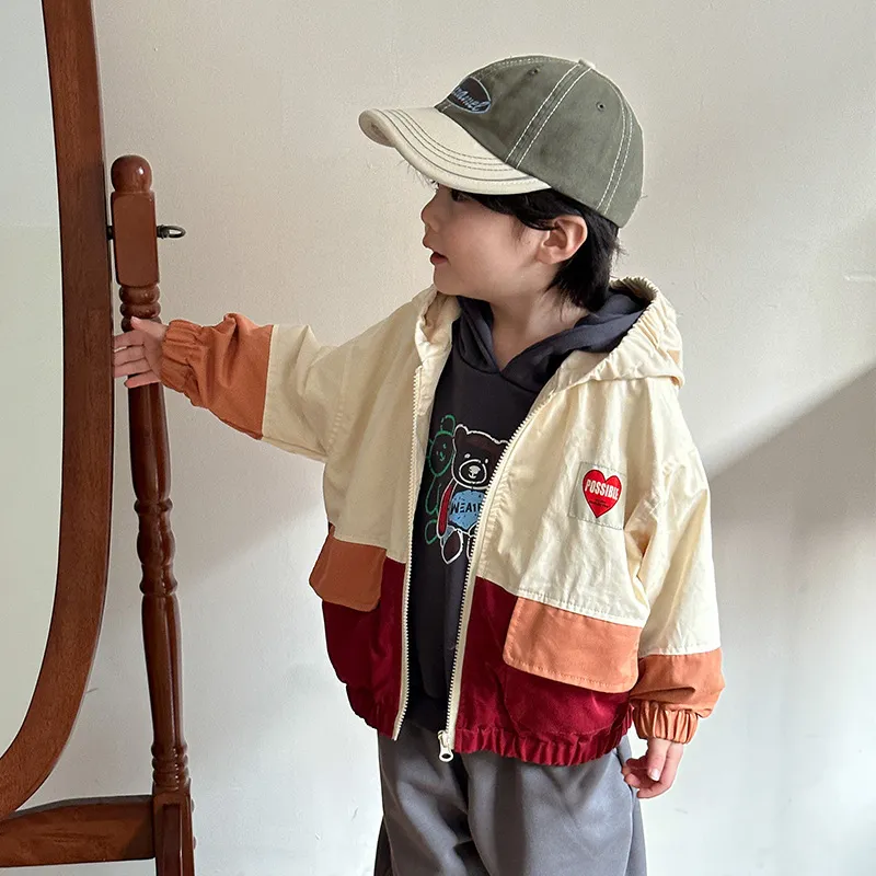 【80-150cm】かわいい フード付きバイカラー 防風 トップス ジャケット コート  こども服