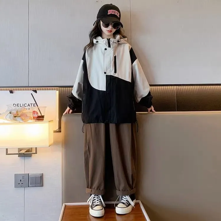 【130-170cm】特別なデザイン 配色 切り替え ゆったり 秋新作 男の子 女の子 アウター
