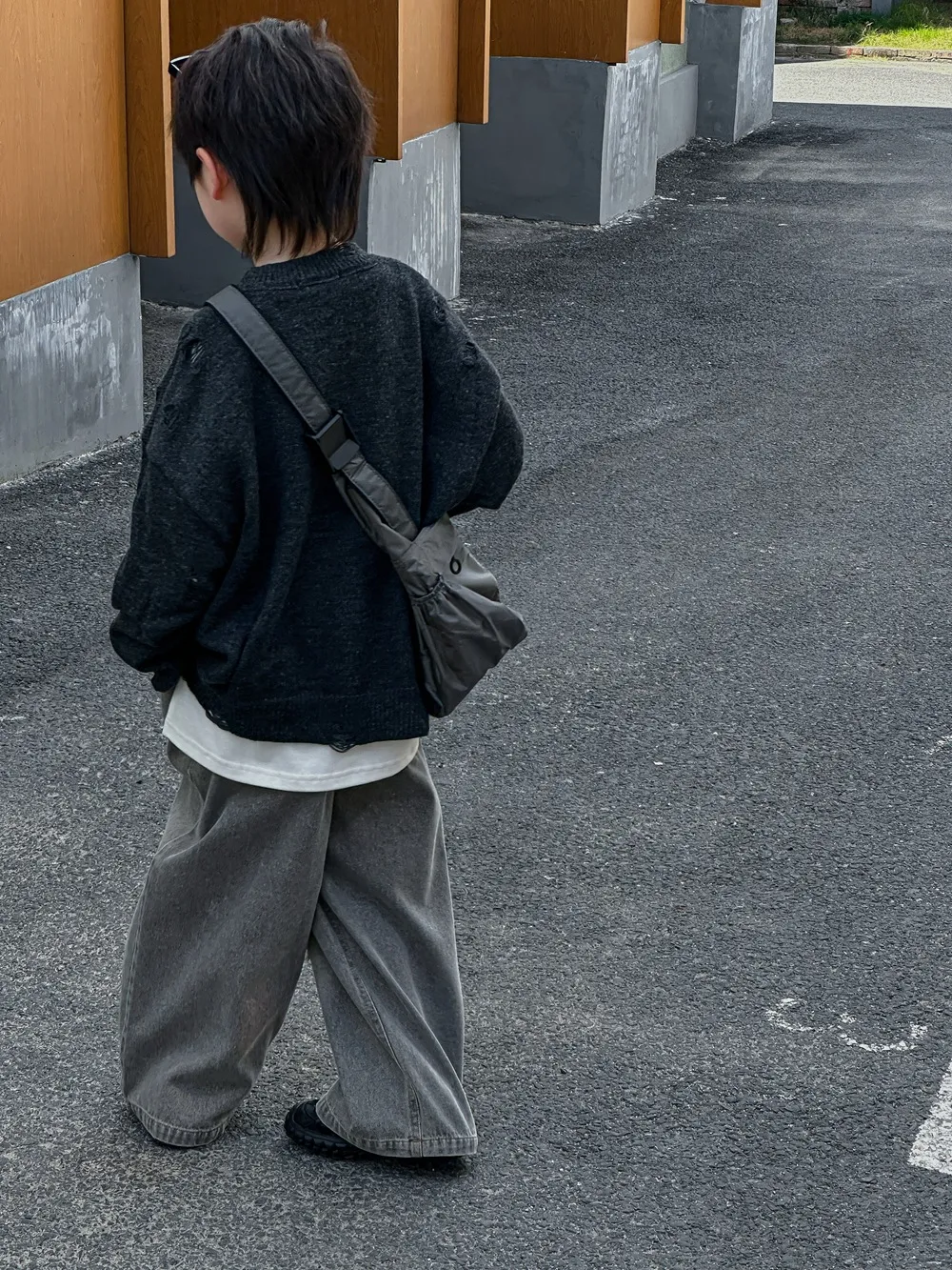 【100-150cm】秋新作 かっこいい ファッション 合わせやすい 男の子 英字ロゴ 長袖ニットトップス セーター