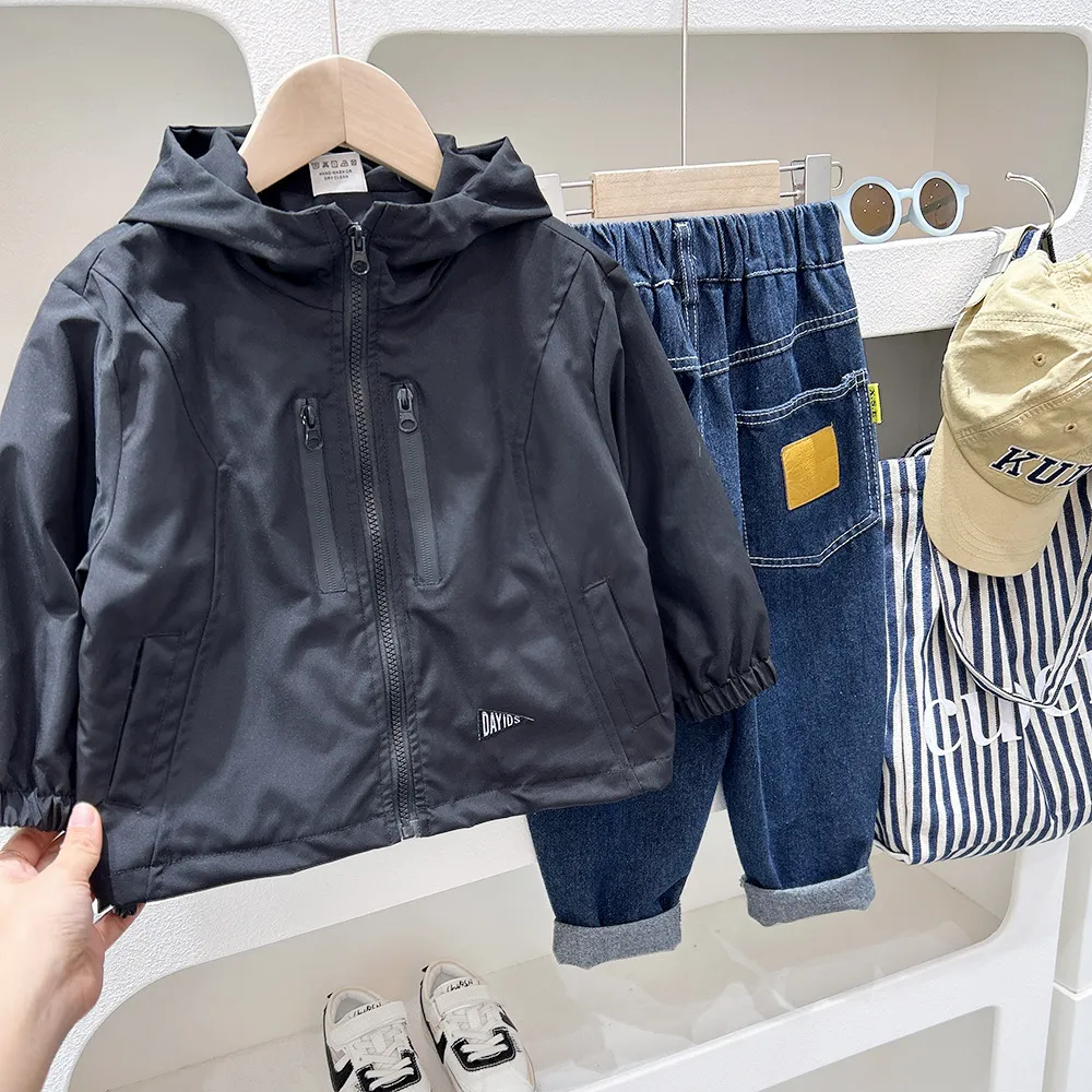 【100-150cm】人気上昇中 トレンド カジュアル 合わせやすい カッコイイ アウター