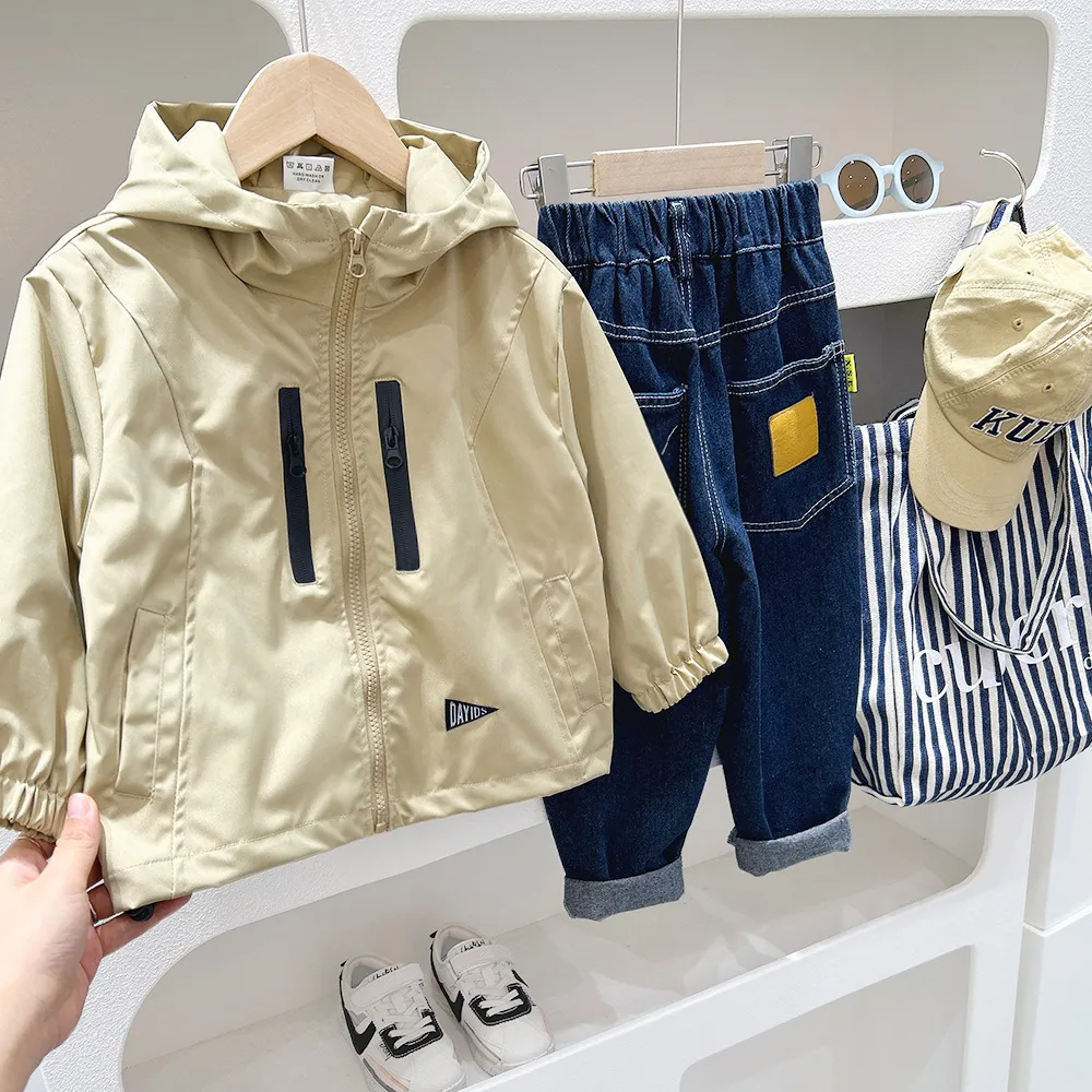 【100-150cm】人気上昇中 トレンド カジュアル 合わせやすい カッコイイ アウター