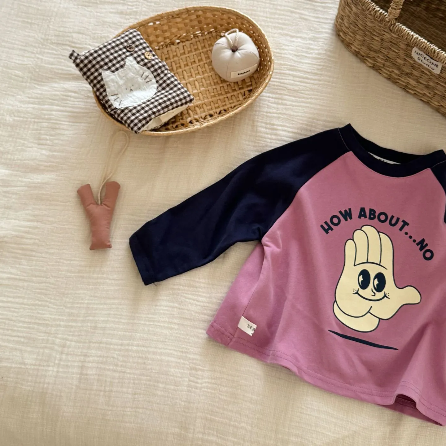 【90-140cm】かわいい 超人気商品 おしゃれ 切り替え 着やすい 長袖 Tシャツ