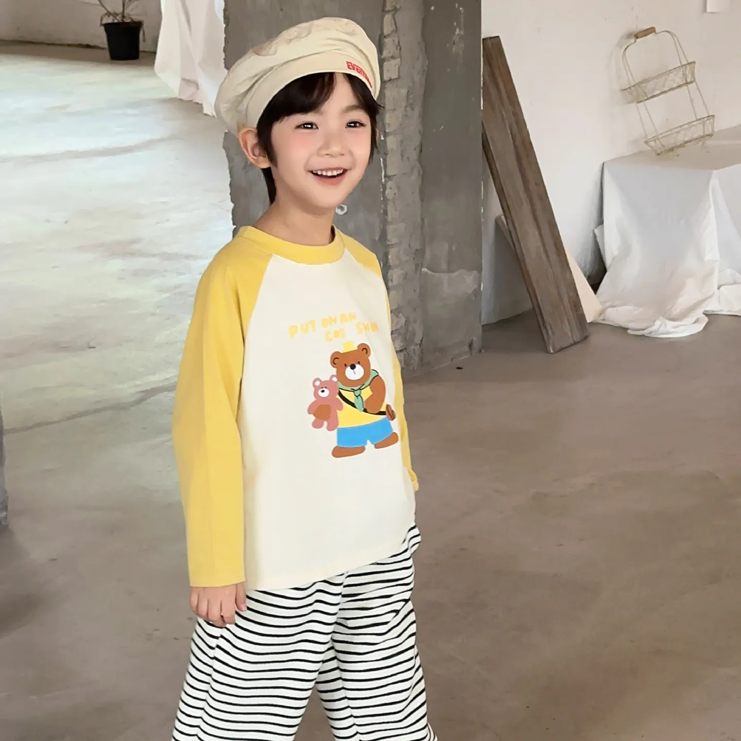 【90-140cm】かわいい 超人気商品 おしゃれ 切り替え 着やすい 長袖 Tシャツ