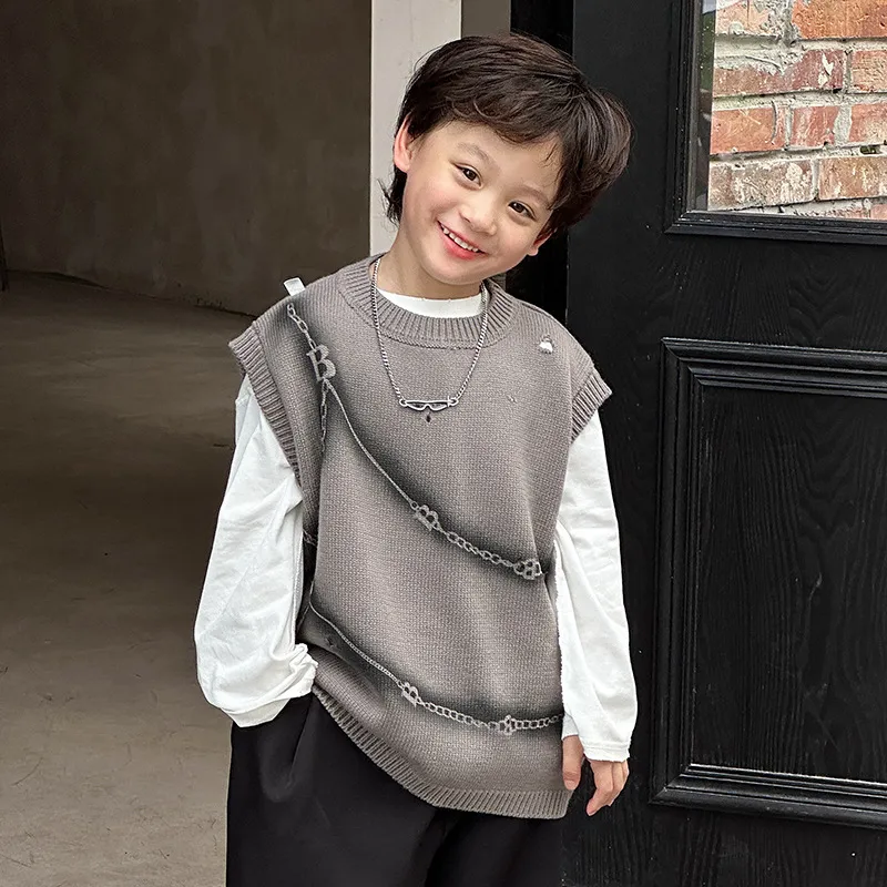 【90-150cm】超人気商品 絶対後悔しない 特別なデザイン カッコイイ 男の子  ニットベスト