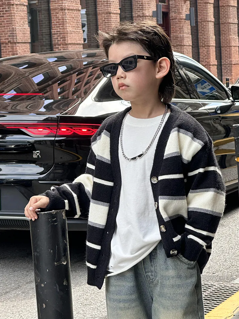 【90-140cm】 お出かけ ニットカーディガン 子ども 男の子 前開き ボタン Vネック セーター長袖 ストライプ シンプル