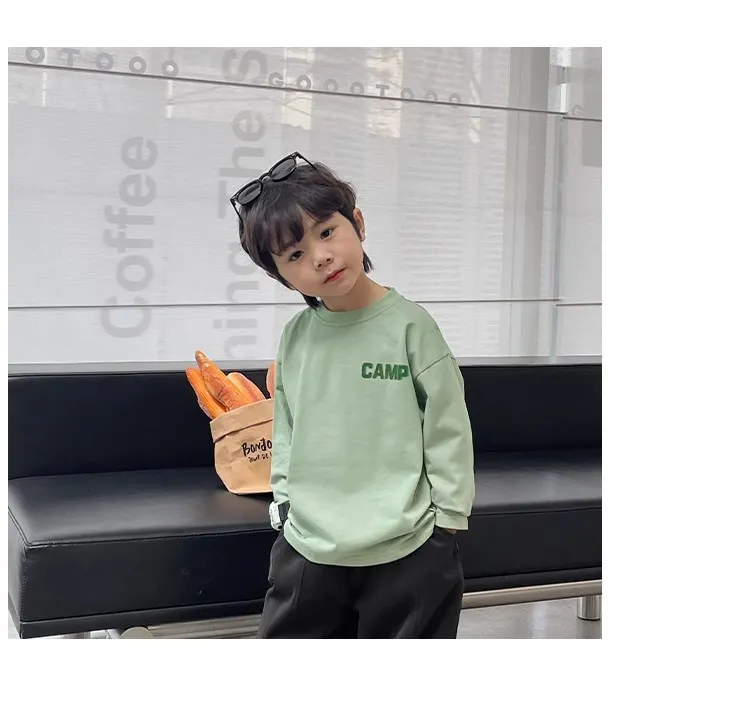 【90-140cm】着回し力抜群！シンプル カジュアル 日常 アルファベット 四色選べる  男の子 長袖 Ｔシャツ