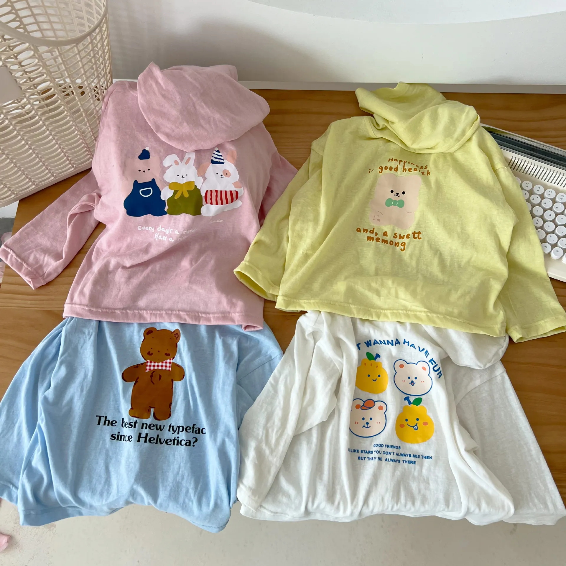【90-140cm】超人気商品 かわいい 着やすい UVカット フード付き アウター
