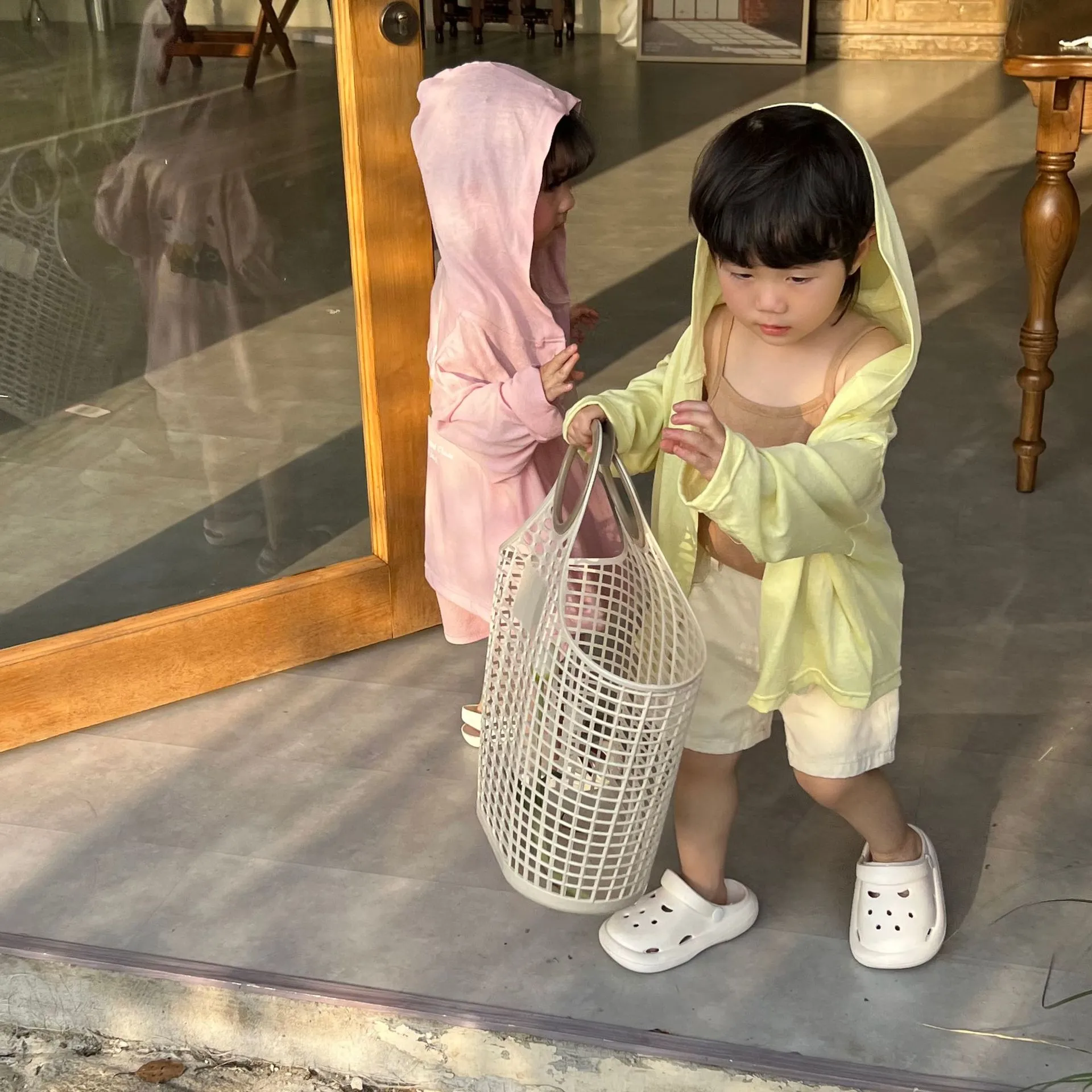 【90-140cm】超人気商品 かわいい 着やすい UVカット フード付き アウター